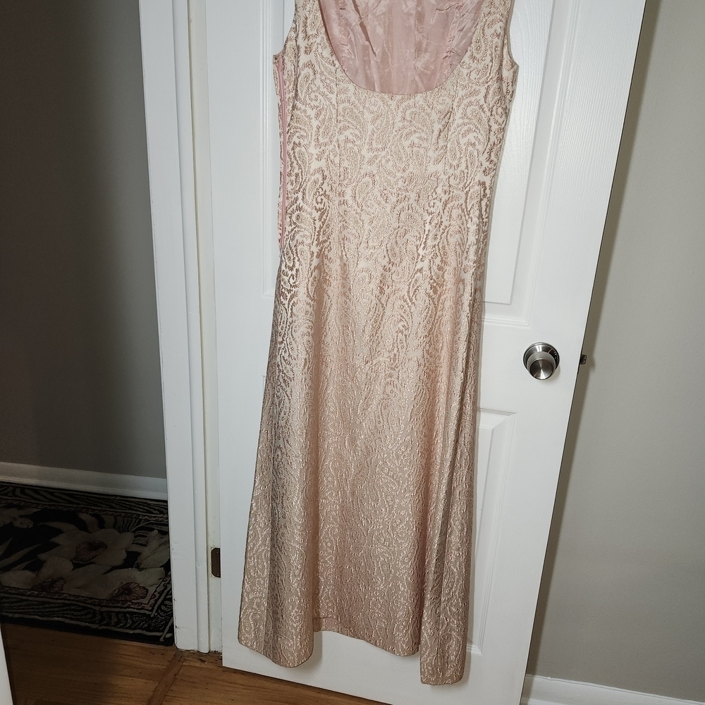 Elegant vintage 60s pink brocade Dress
